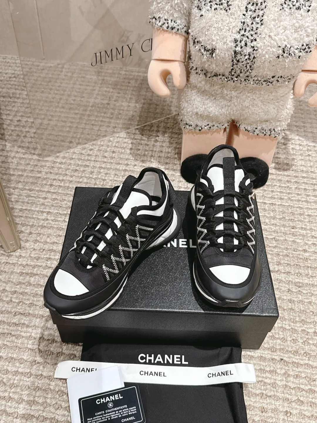 👟👟Ex-factory price 560👟👟Chanel Chanel dad shoes, casual sports shoes. This classic design; the upper is embroidered with various techniques; the outsole is fashionable and sporty; it is unusual to incorporate a variety of color matching elements... The diversified mix and match is very good-looking and versatile, casual, fashionable, sports, and outdoor can be taken into account... ꫛꫀꪝ Go➫ Material: ❶Upper is made of: Original imported first-layer silk cowhide + original waterproof cloth + original first-layer cowhide ❷Inner lining: original sheep lining ❸Outsole based on: original T👟👟Factory price U combination outsole Special counter boutique packaging complete set for women 35–41
